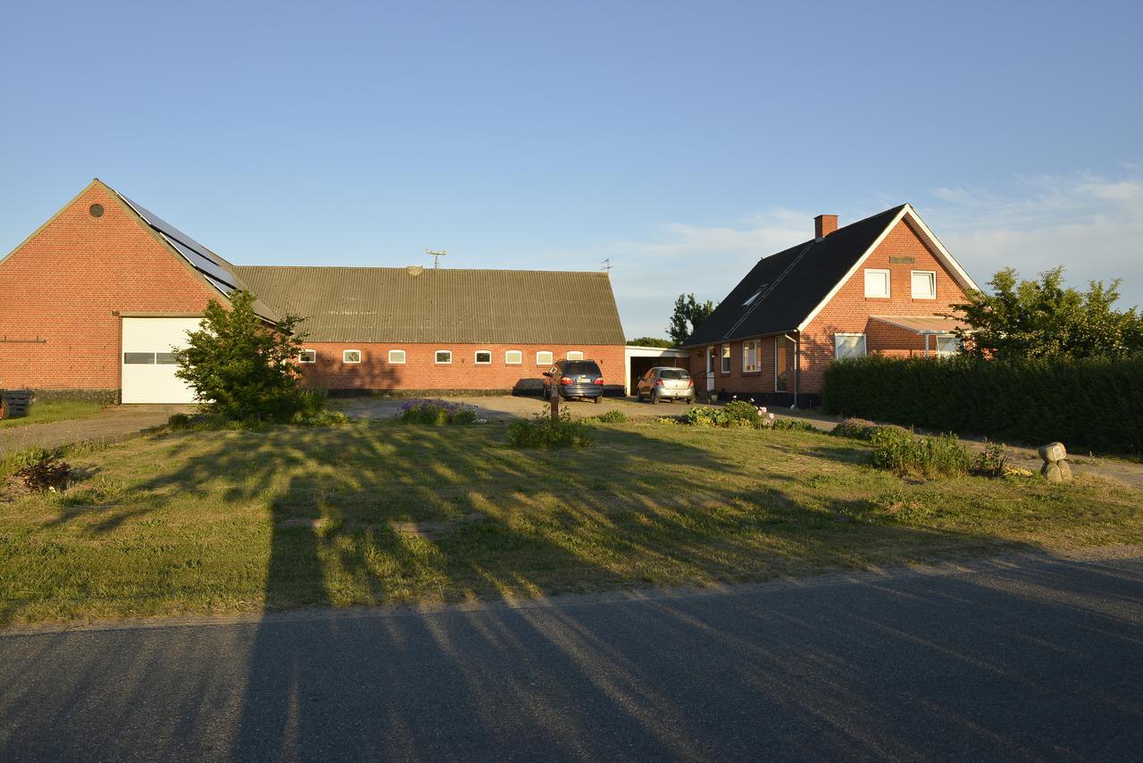 Bed and Breakfast Kardybvej 8 Tastum Экстерьер фото